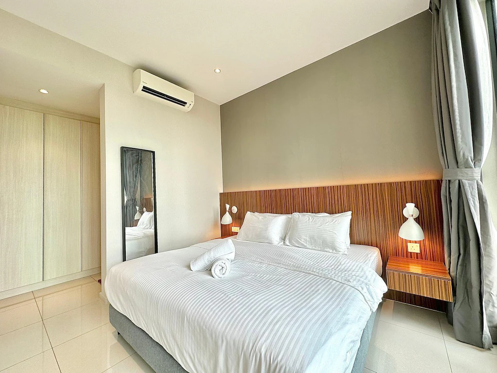 the-elysia-room-studio-king-01