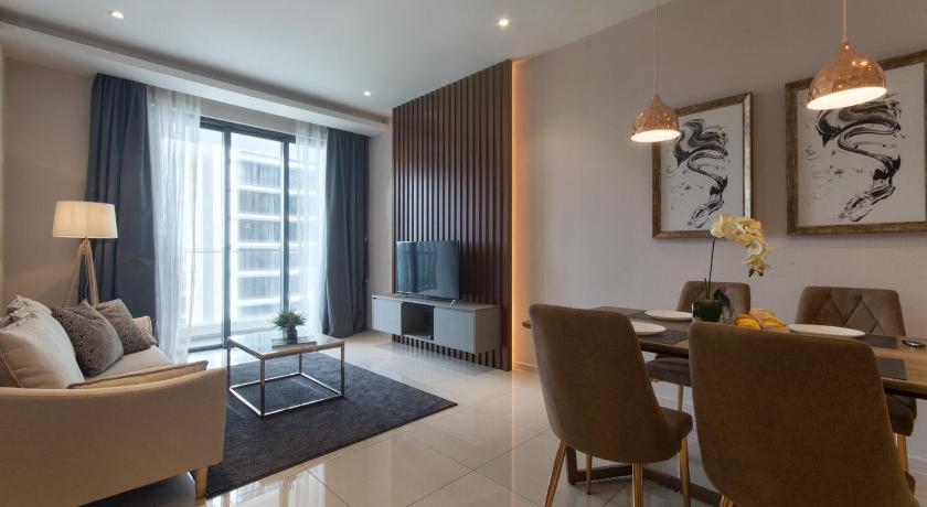 the-elysia-room-two-bedroom-01-with-balcony